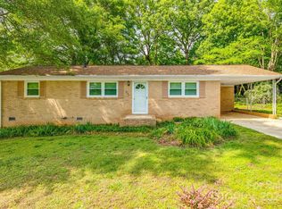 3224 Starrland Dr, Gastonia, NC 28052