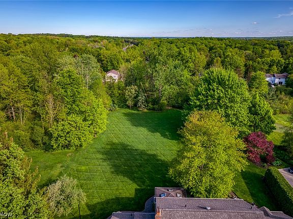 5th image of 2539 Snowberry Ln