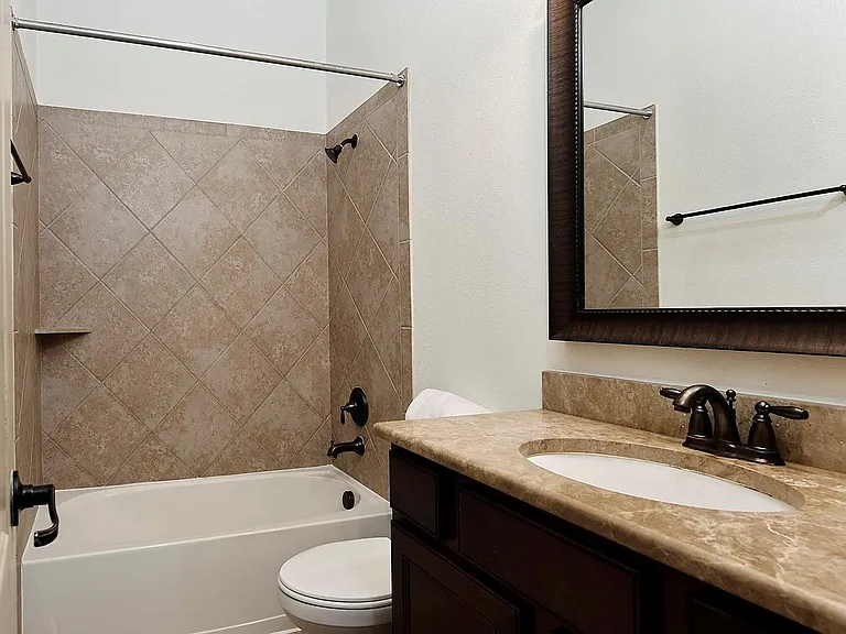 27 Tioga Pl — Photo 8