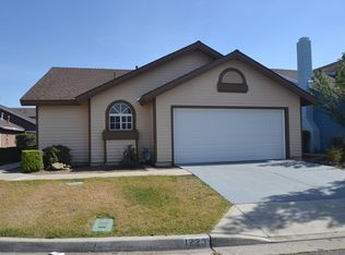 1223 W Victoria St, Rialto, CA 92376