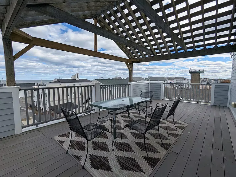 Rooftop Deck