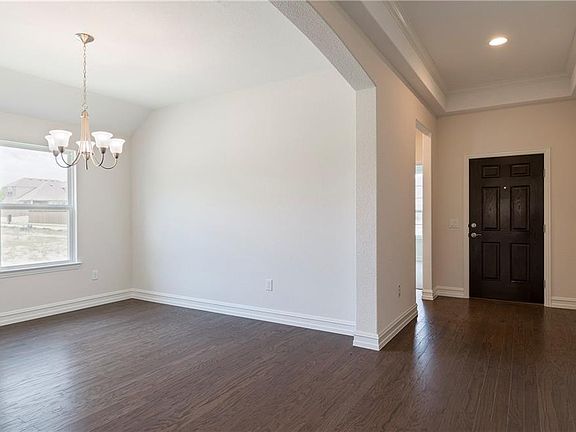 4th image of 5117 Sangria Dr