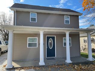 2210 2nd St, Peru, IL 61354