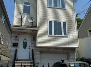 1087 Magnolia Ave FLOOR 2, Elizabeth, NJ 07201