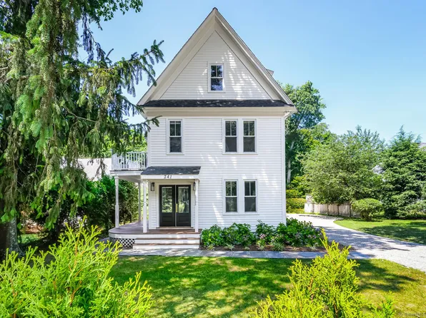 241 Rowayton Avenue, Norwalk, CT 06853