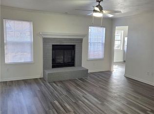 1504 Heathrow Dr, Virginia Beach, VA 23464