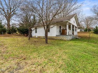 205 Jaybird Rd, Newport, TN 37821