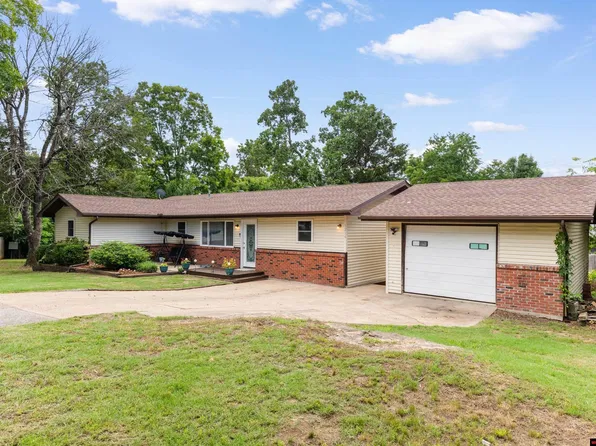 1216 Mark Dr, Mountain Home, AR 72653