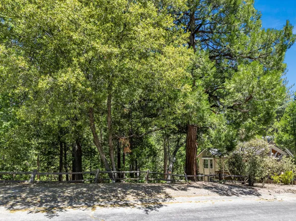 25216 Gail Dr, Idyllwild, CA 92549