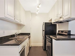 The Lennox, Los Angeles, CA 90057