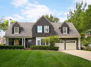 6536 Overbrook Rd, Mission Hills, KS 66208