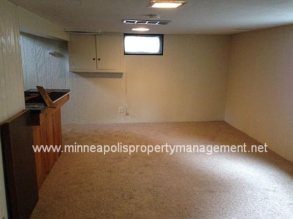 2nd image of 1555 Carroll Ave #2