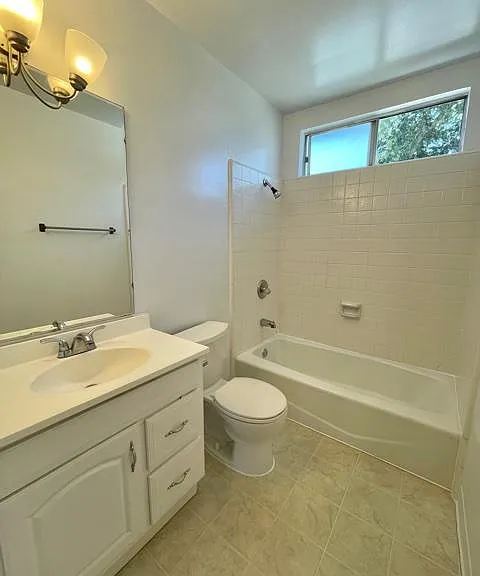 8259 Roy St — Photo 11