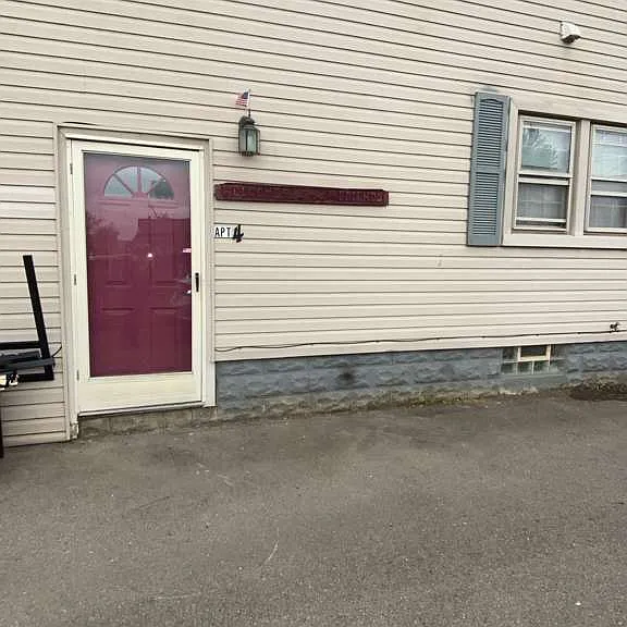 19232 Huron River Dr #3 — Photo 2