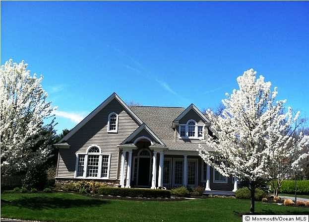 2nd image of 2191 Azalea Avenue