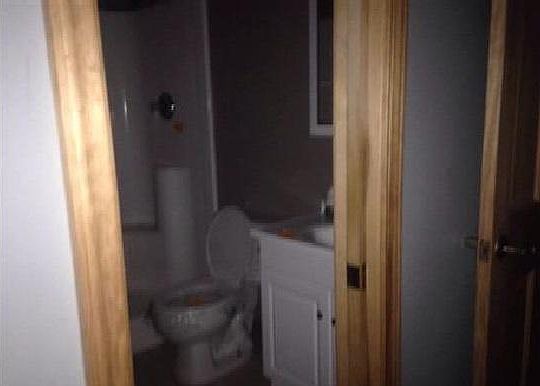 5th image of 11 Willow Ct