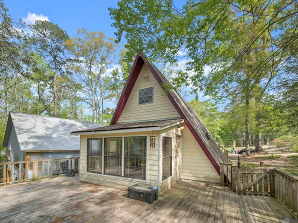 12323 Azalea Cir, Saint Francisville, LA 70775