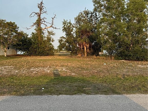 4th image of 3031 NW 16th Pl