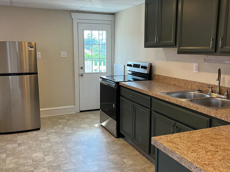 155 E Main St #2 — Photo 10
