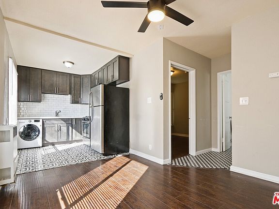 3rd image of 1430 Echo Park Ave #3/4