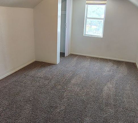 4th image of 646 S Coleman St #1