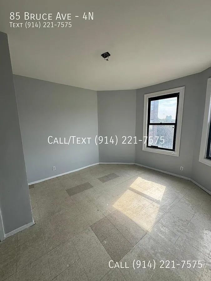 Building Photo - 85 Bruce Ave #4N