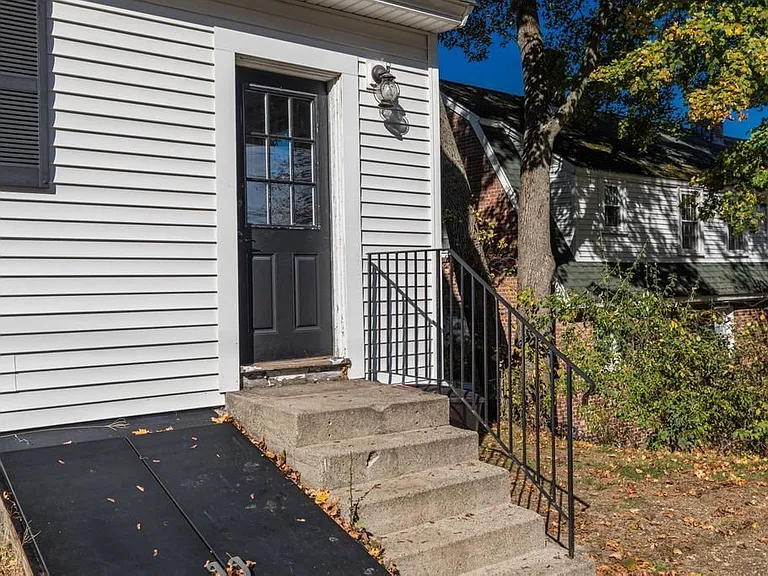 23 Concord Way — Photo 6