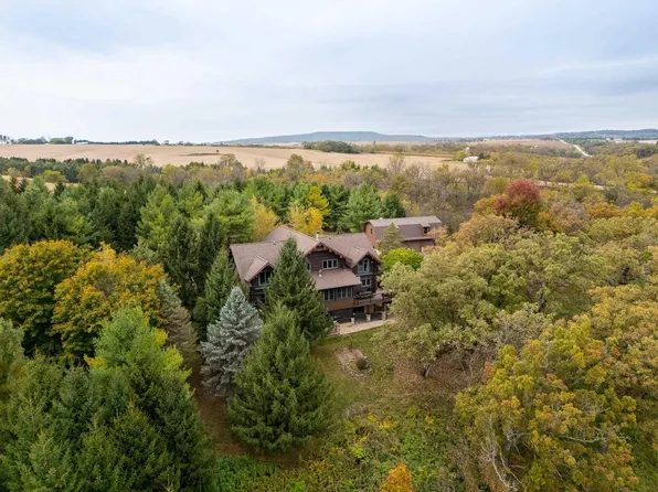 2195 County Road Z, Blue Mounds, WI 53517