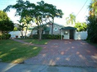 15533 Redington Dr, Redington Beach, FL 33708