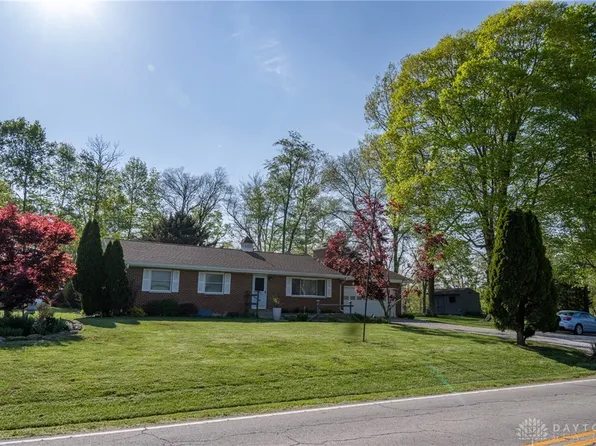 6671 McCoppin Mill Rd, Hillsboro, OH 45133