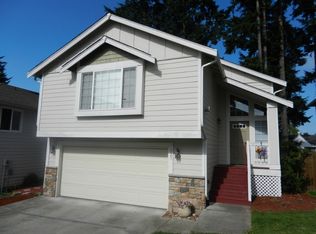 527 Queen Ave NE, Renton, WA 98056