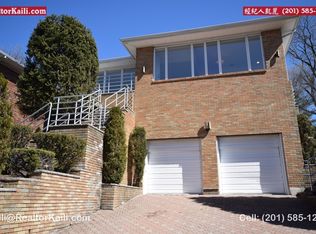 1480 15th St, Fort Lee, NJ 07024