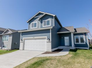 21116 Polk St, Elkhorn, NE 68022