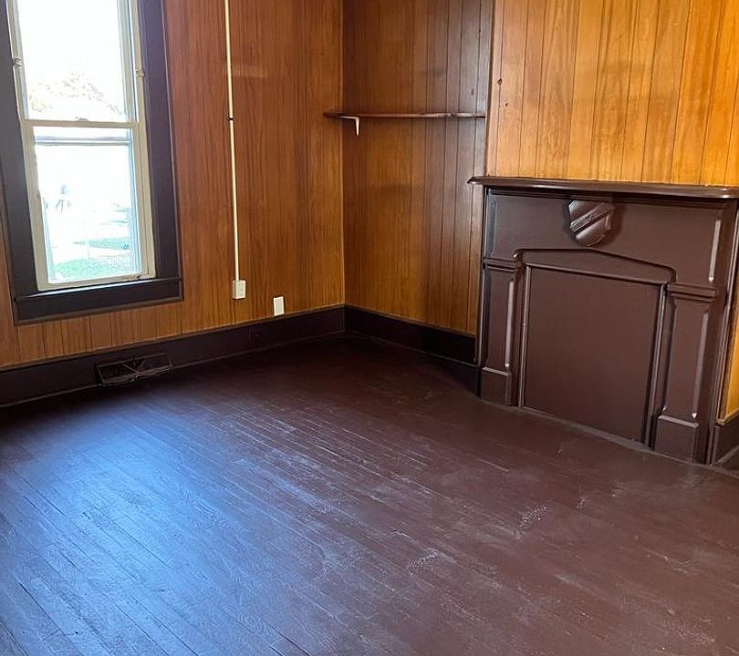 1st image of 47 Hall St