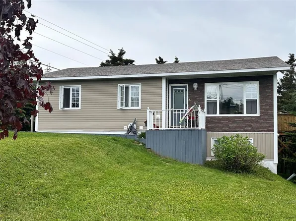 15 Dunford Place, Marystown, NL A0E2M0