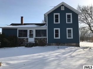 24 N Meech Rd, Dansville, MI 48819