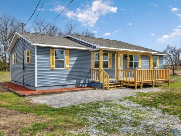 1114 County Road 296, Hillsboro, AL 35643