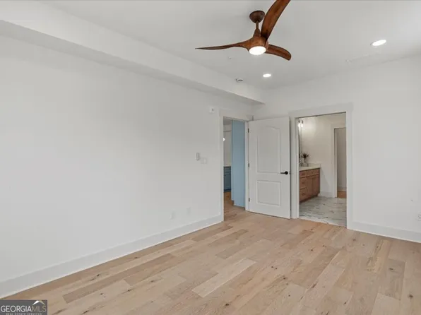 1050 Blair Ln #301, Peachtree City, GA 30269
