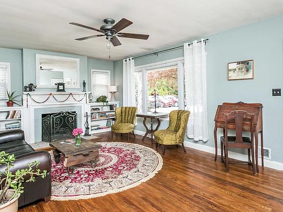 3rd image of 626 Berrymans Ln