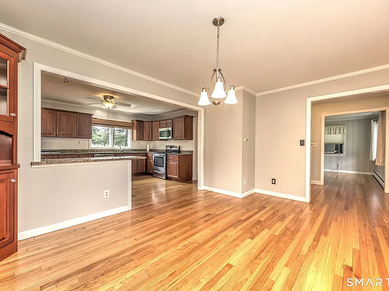 352 Hitching Post Dr — Photo 18