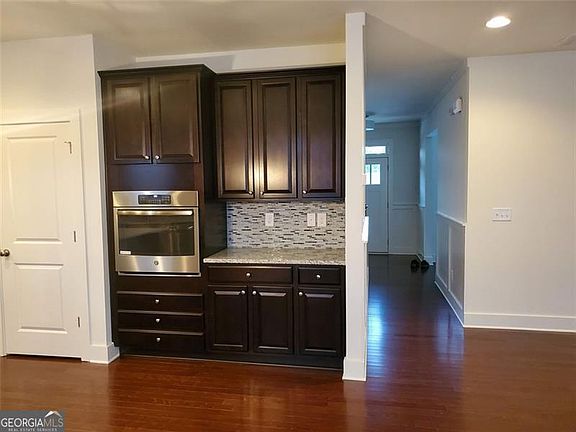 4th image of 1240 Bar Harbor Pl