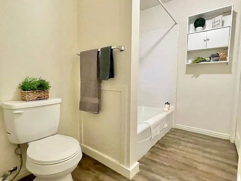 1554 Monroe Blvd #D3 — Photo 35