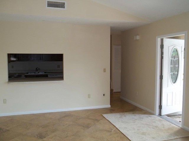 2nd image of 4729 Holly Lake Dr