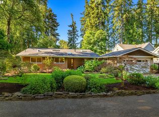 4550 Dogwood Dr, Lake Oswego, OR 97035