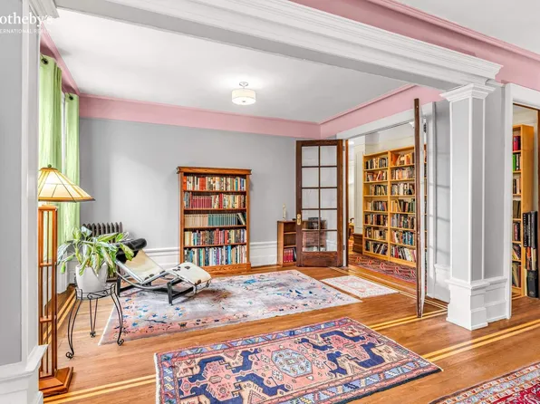 800 Riverside Drive image 3 of 16