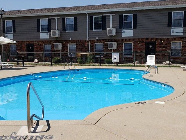 Sparkling Swimming Pool