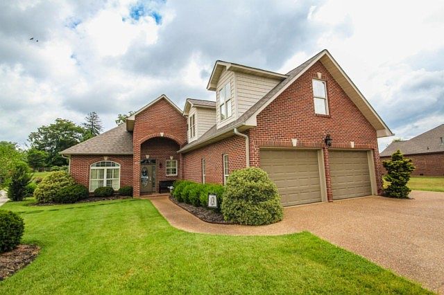 1st image of 283 Savannah Park Dr