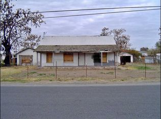 307 S Conner St, Porterville, CA 93257