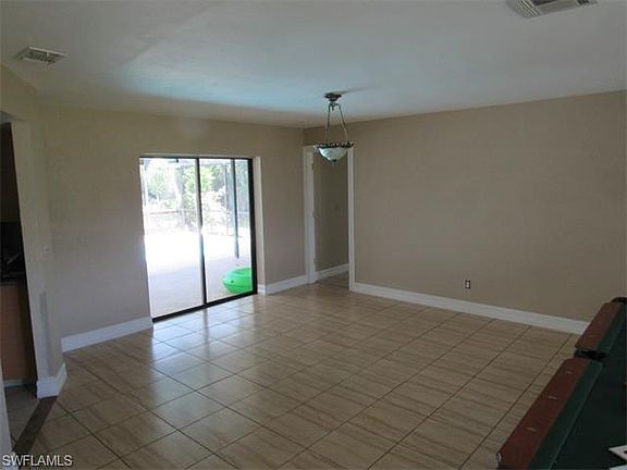 4th image of 3634 SW 6th Pl