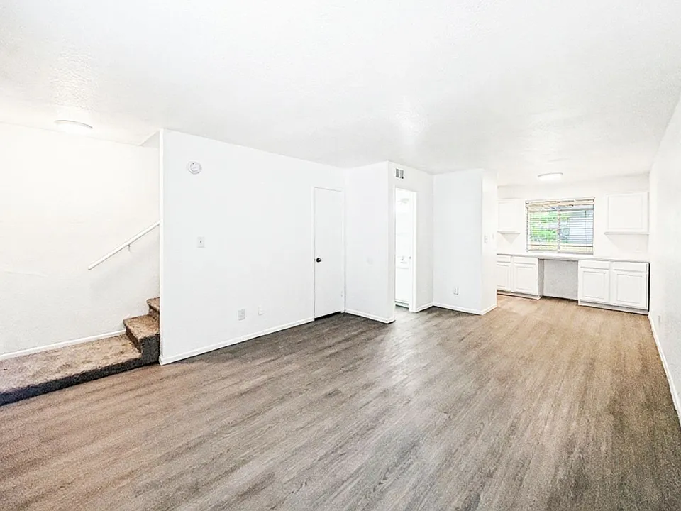 13020 N 21st Pl